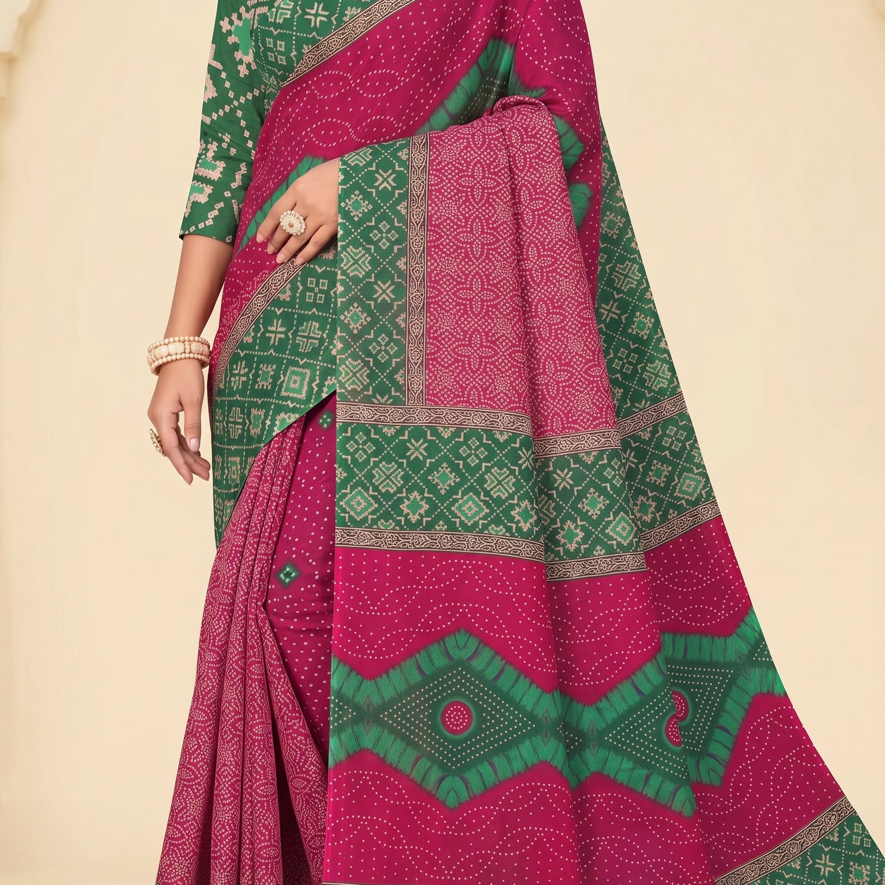Shared pallu close-up [sku:KN-64608]