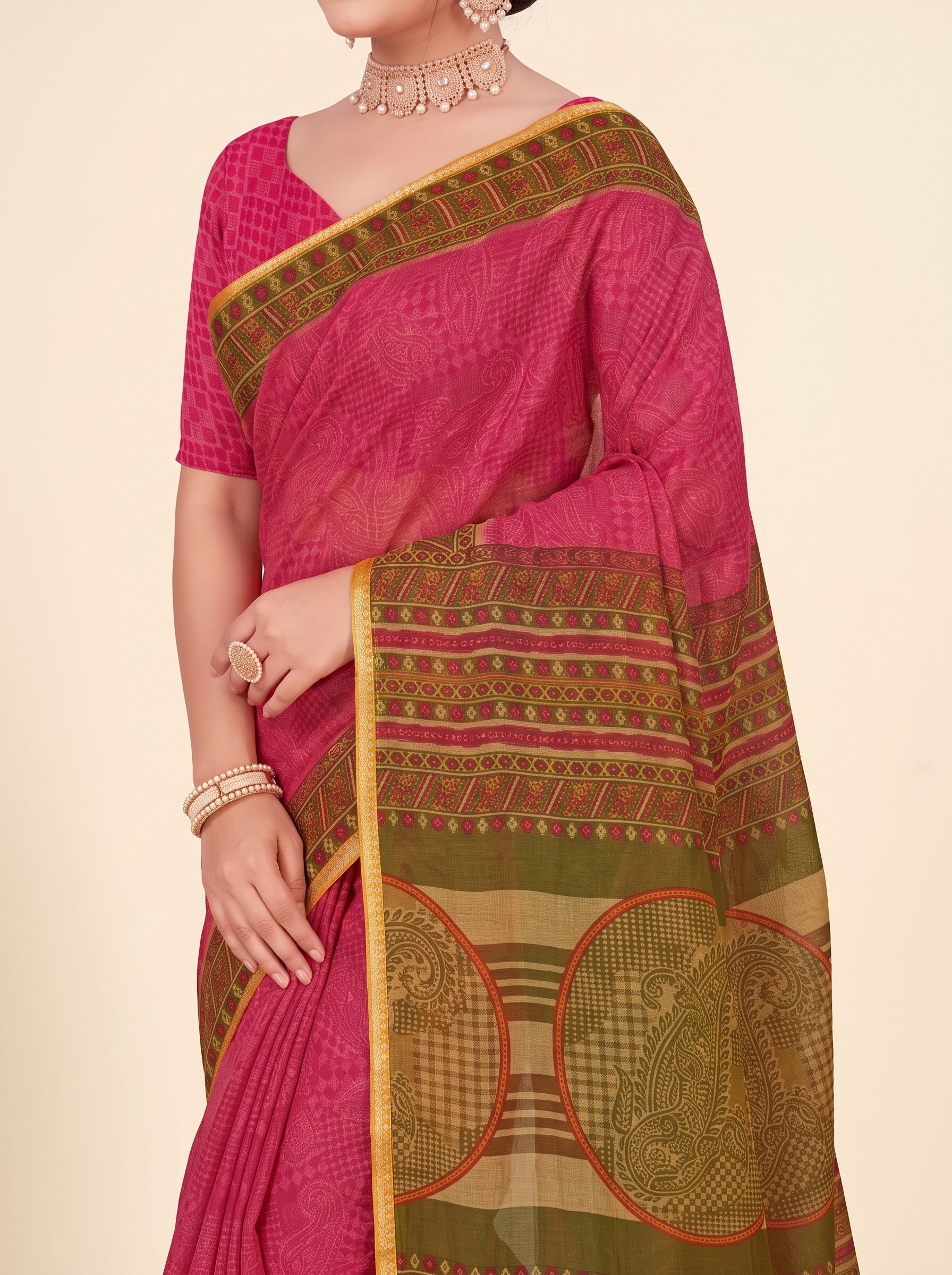 Shared pallu close-up [sku:KN-65259]