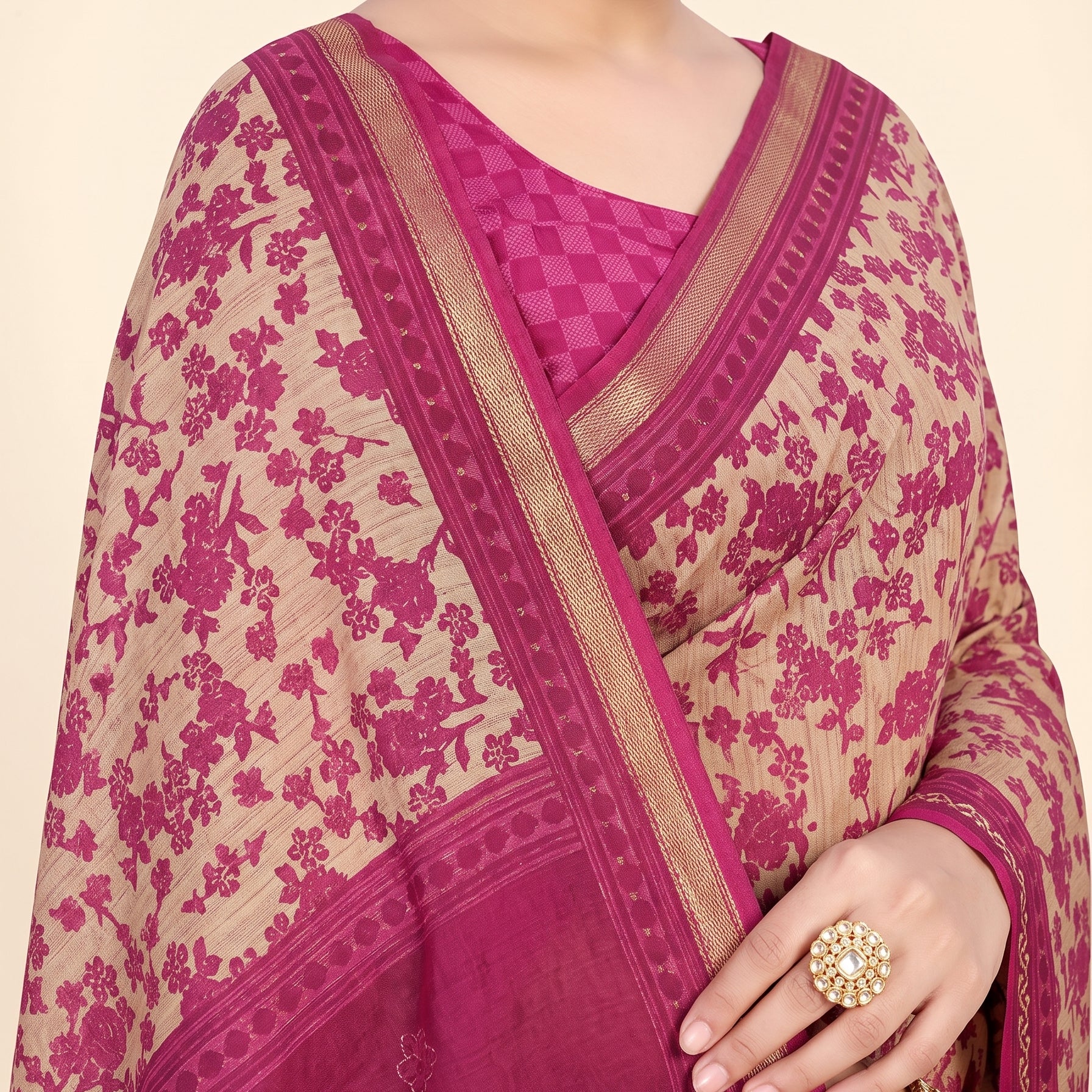 Shared pallu close-up [sku:KN-57986]