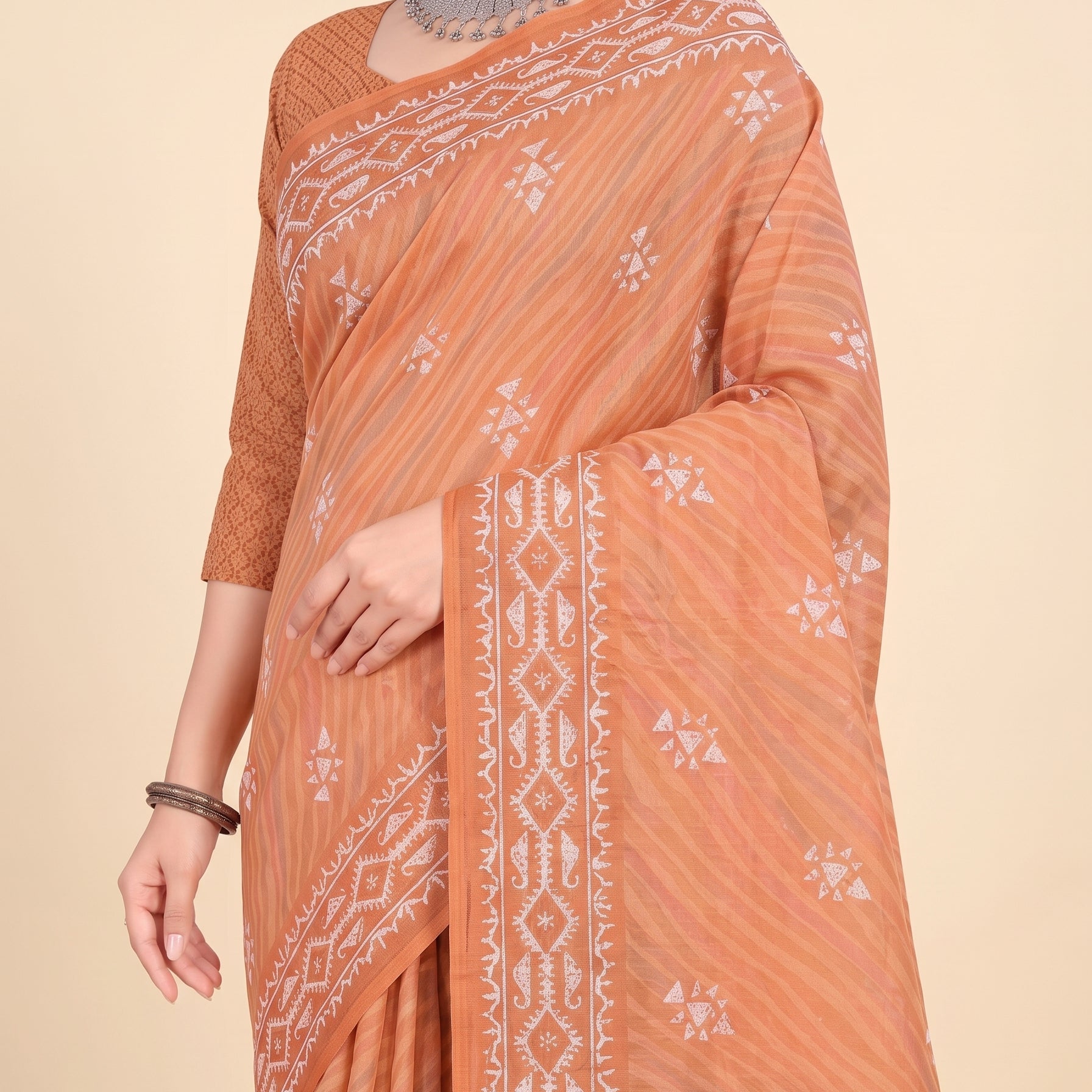 Pallu close-up [sku:KN-67797]