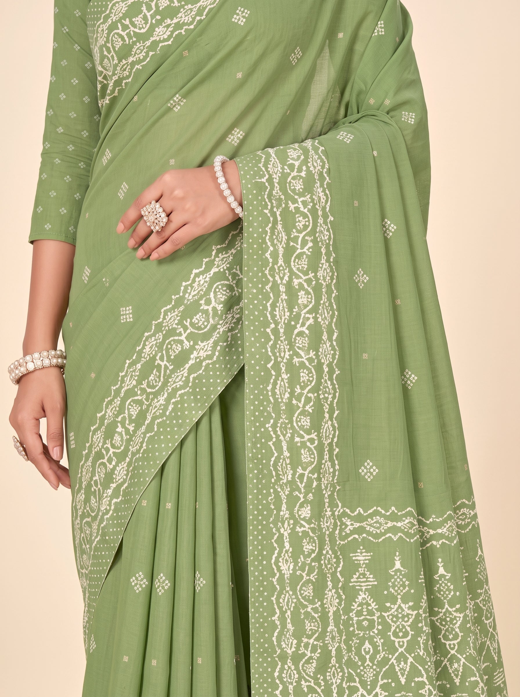 Pallu close-up [sku:KN-69104]