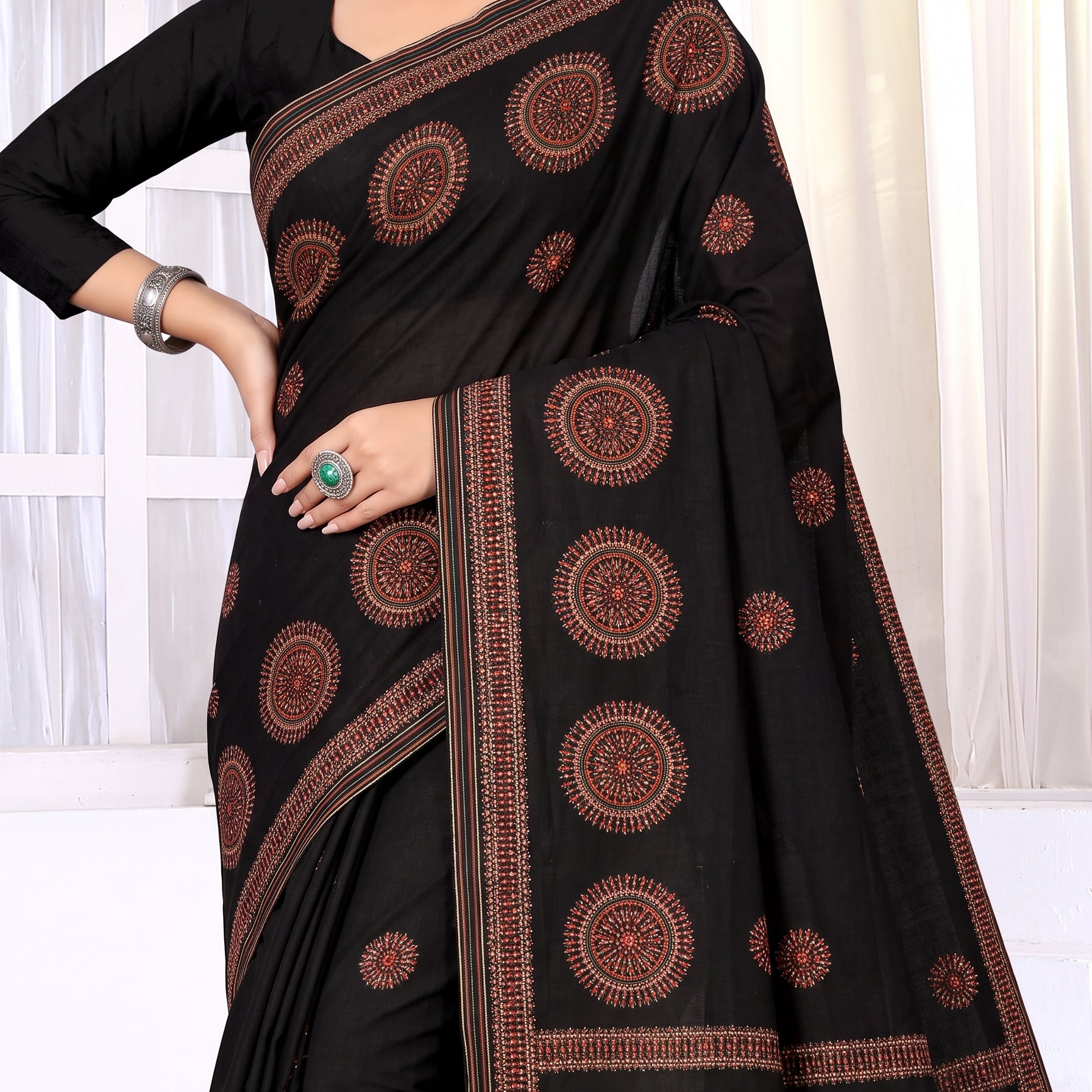 Pallu close-up [sku:KN-50774]
