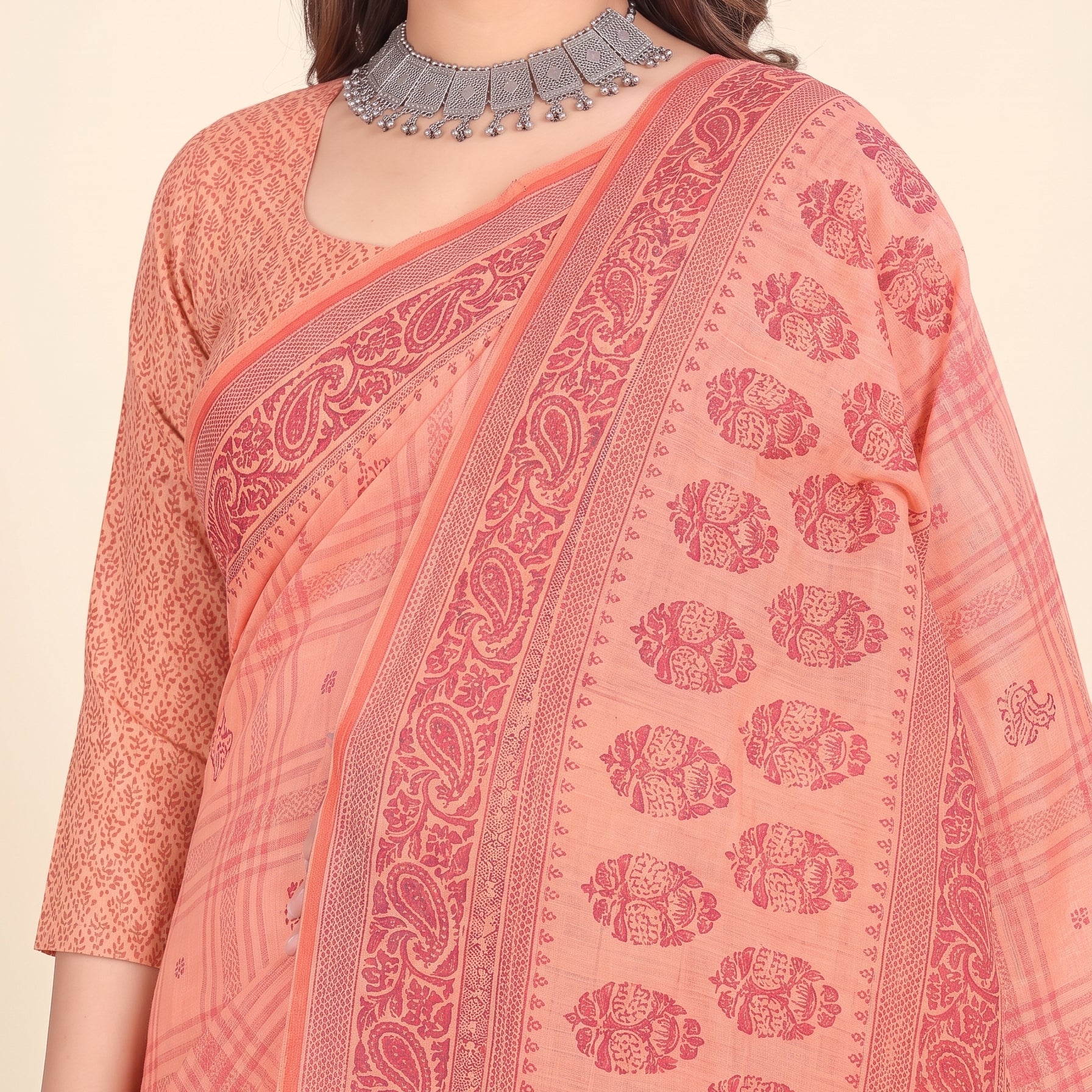 Pallu close-up [sku:KN-67725]