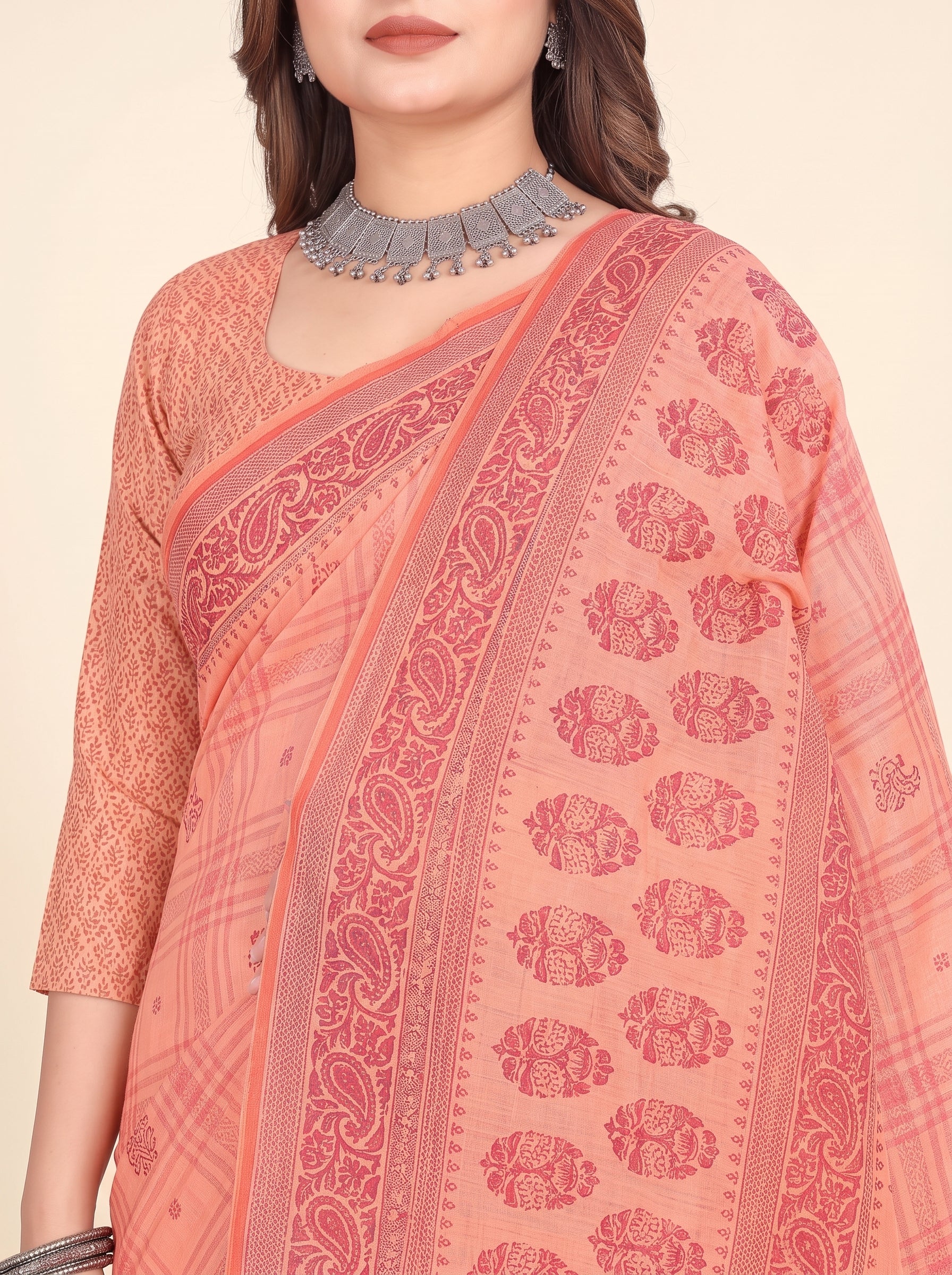 Pallu close-up [sku:KN-67725]