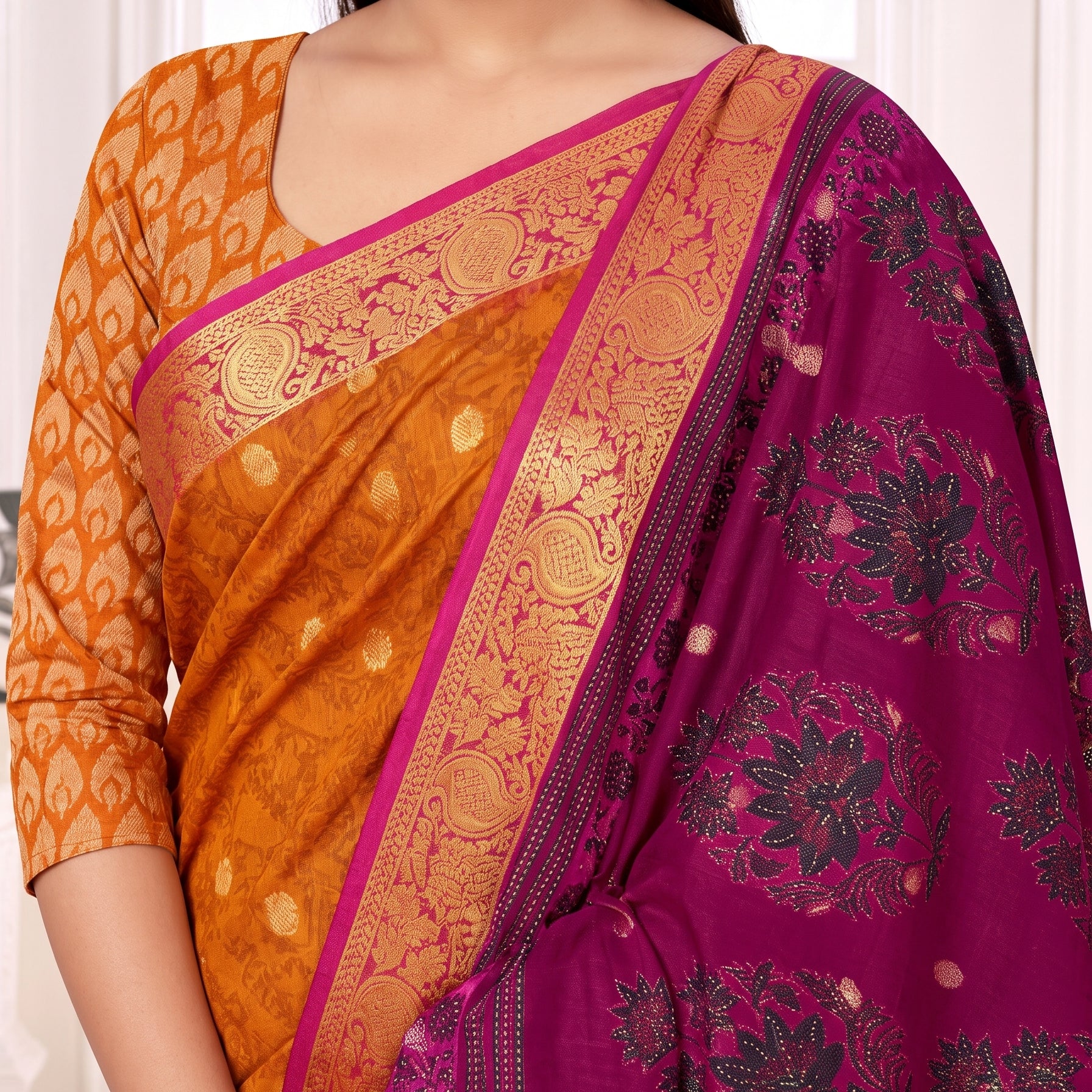 Shared pallu close-up [sku:KN-66899]