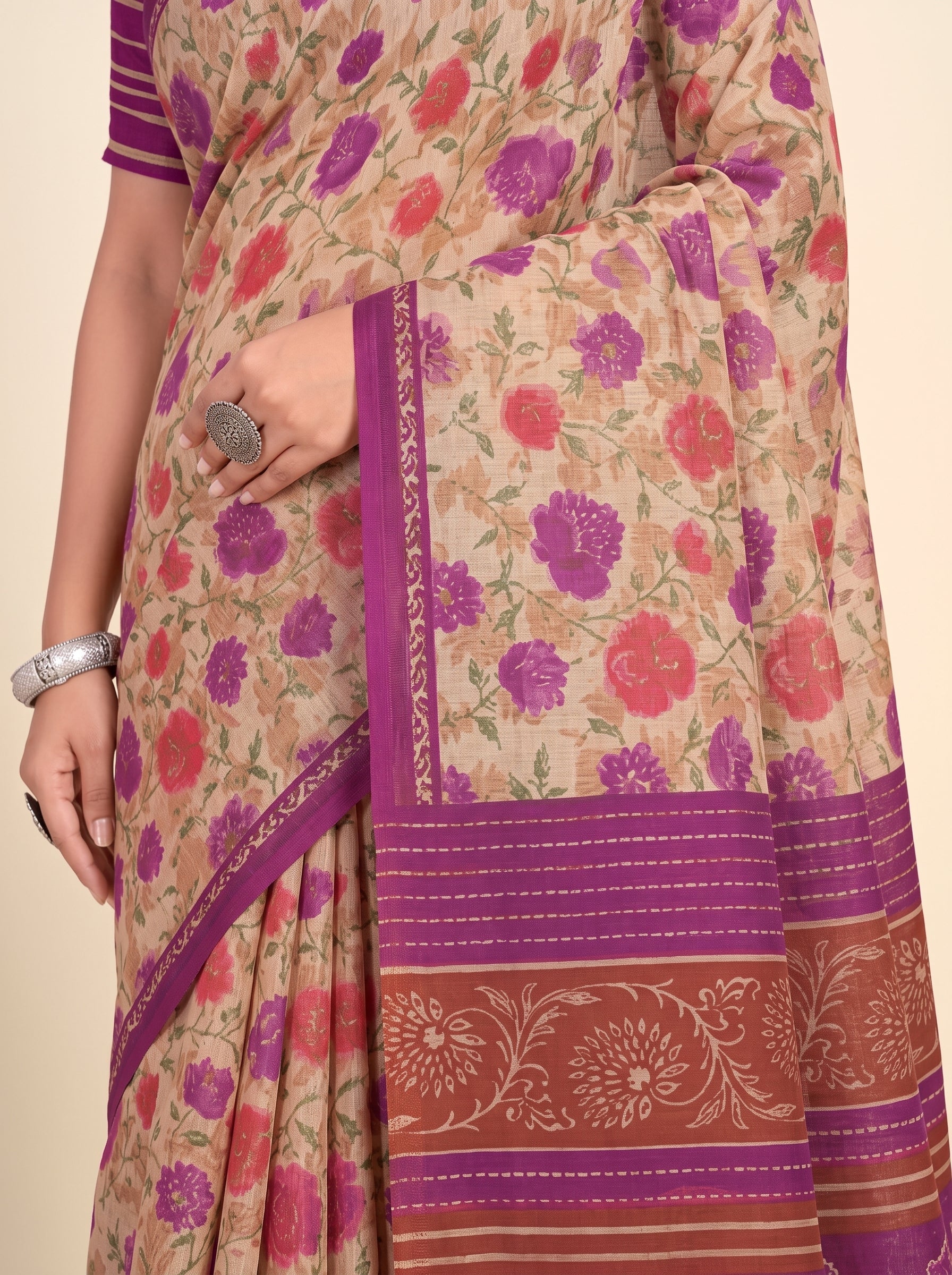 Pallu close-up [sku:KN-68135]