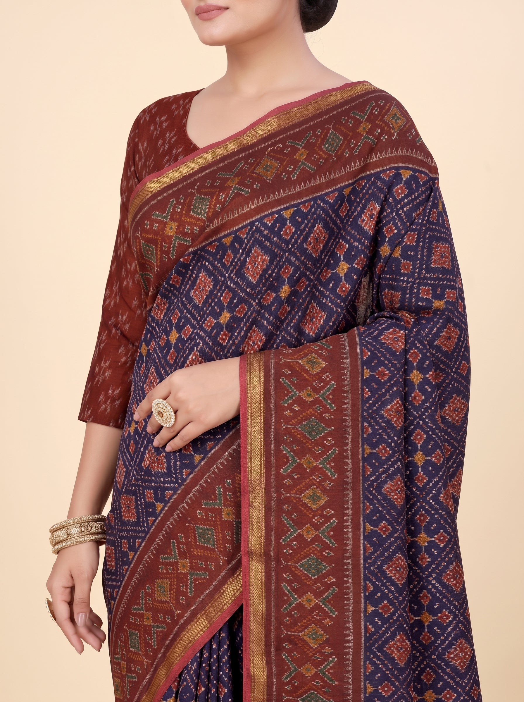 Pallu close-up [sku:KN-53186]