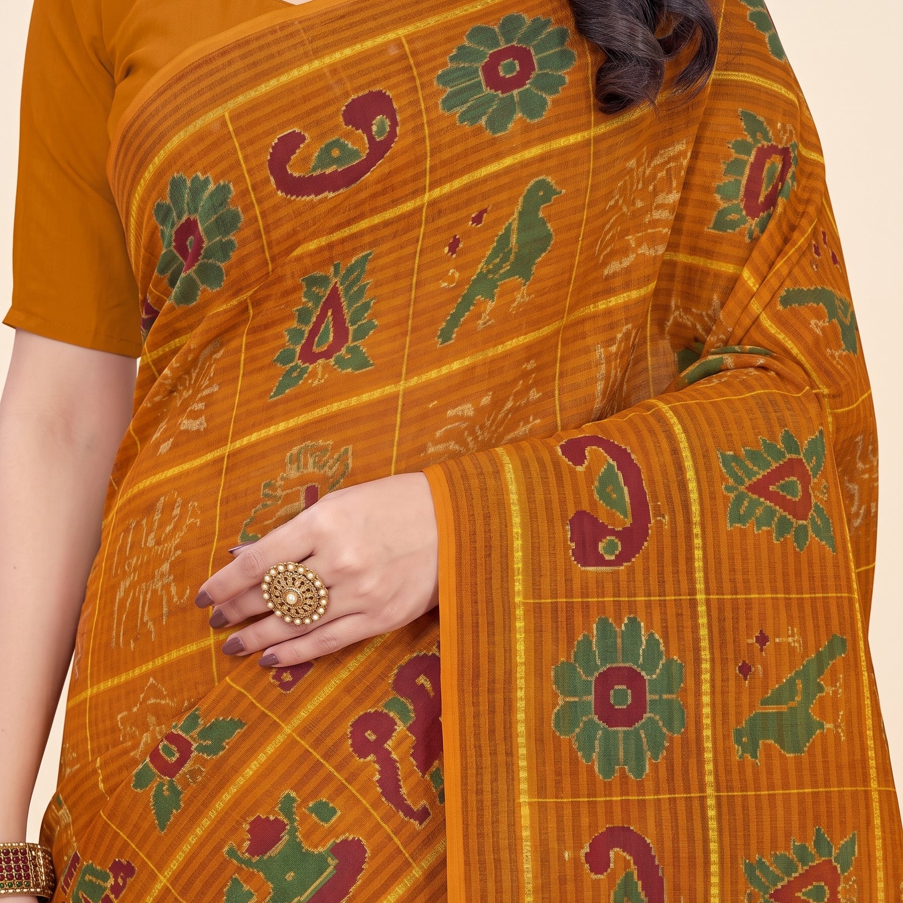 Shared pallu close-up [sku:BV-25026]