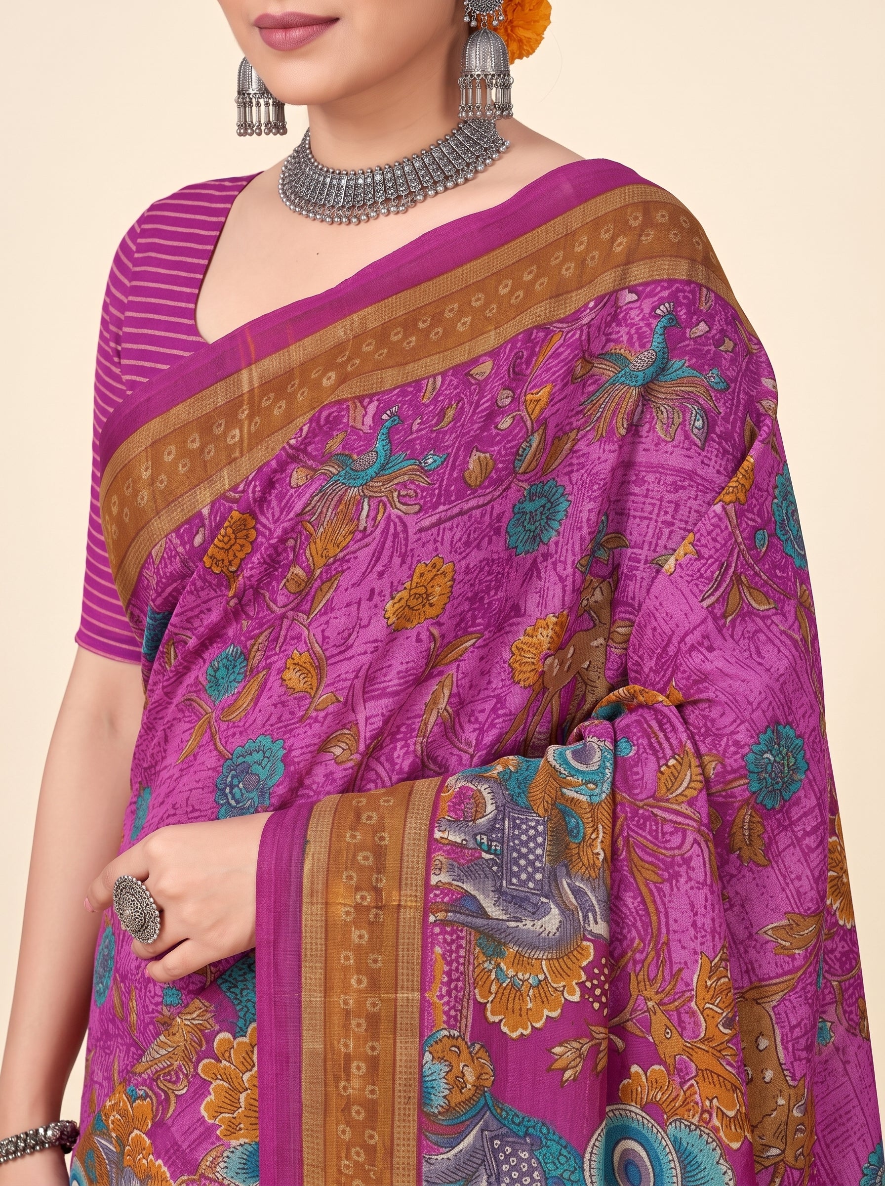 Shared pallu close-up [sku:KN-63990]