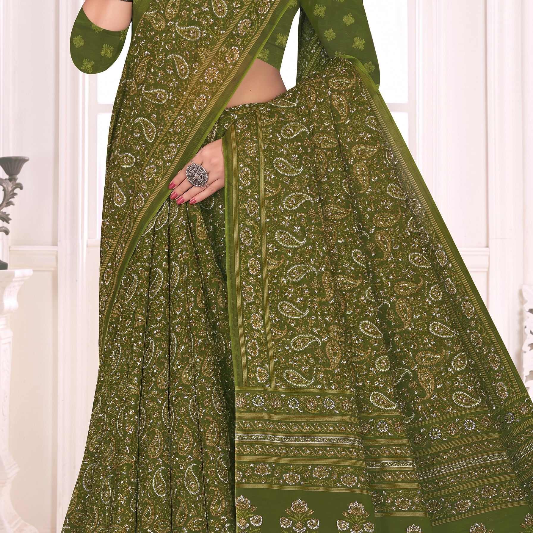 Shared pallu close-up [sku:KN-66976]