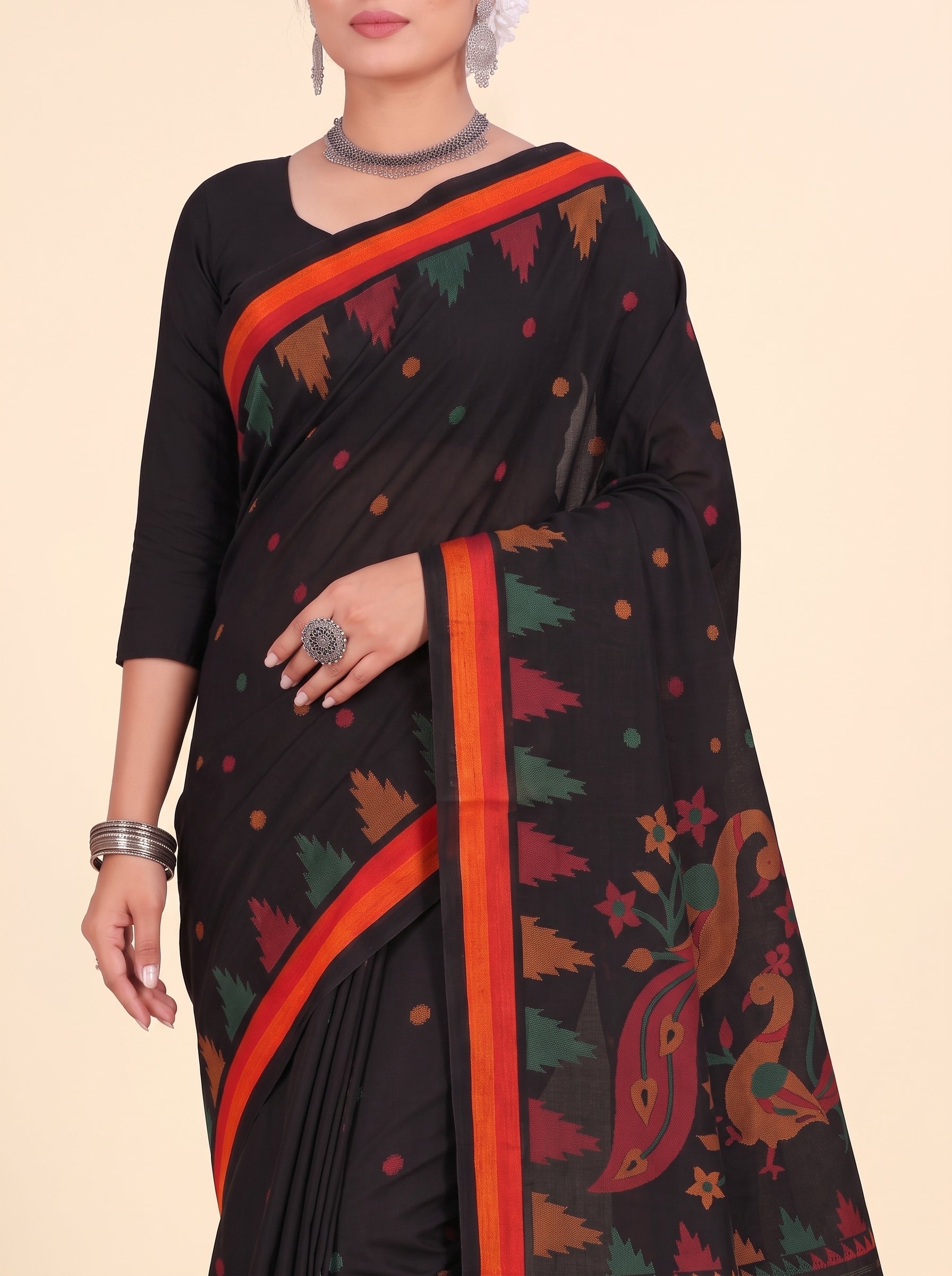 Pallu close-up [sku:KN-50833]