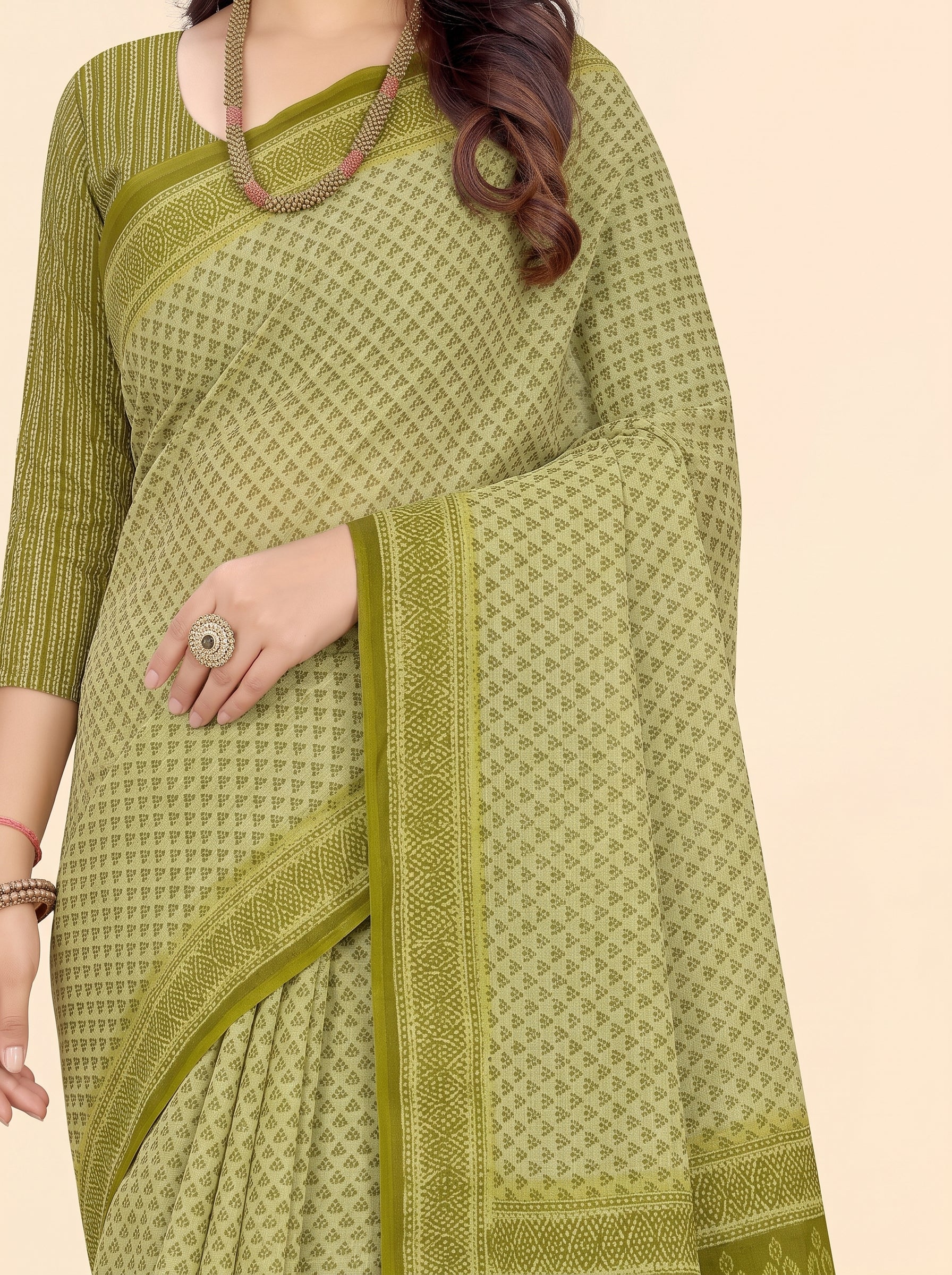 Shared pallu close-up [sku:KN-9882]