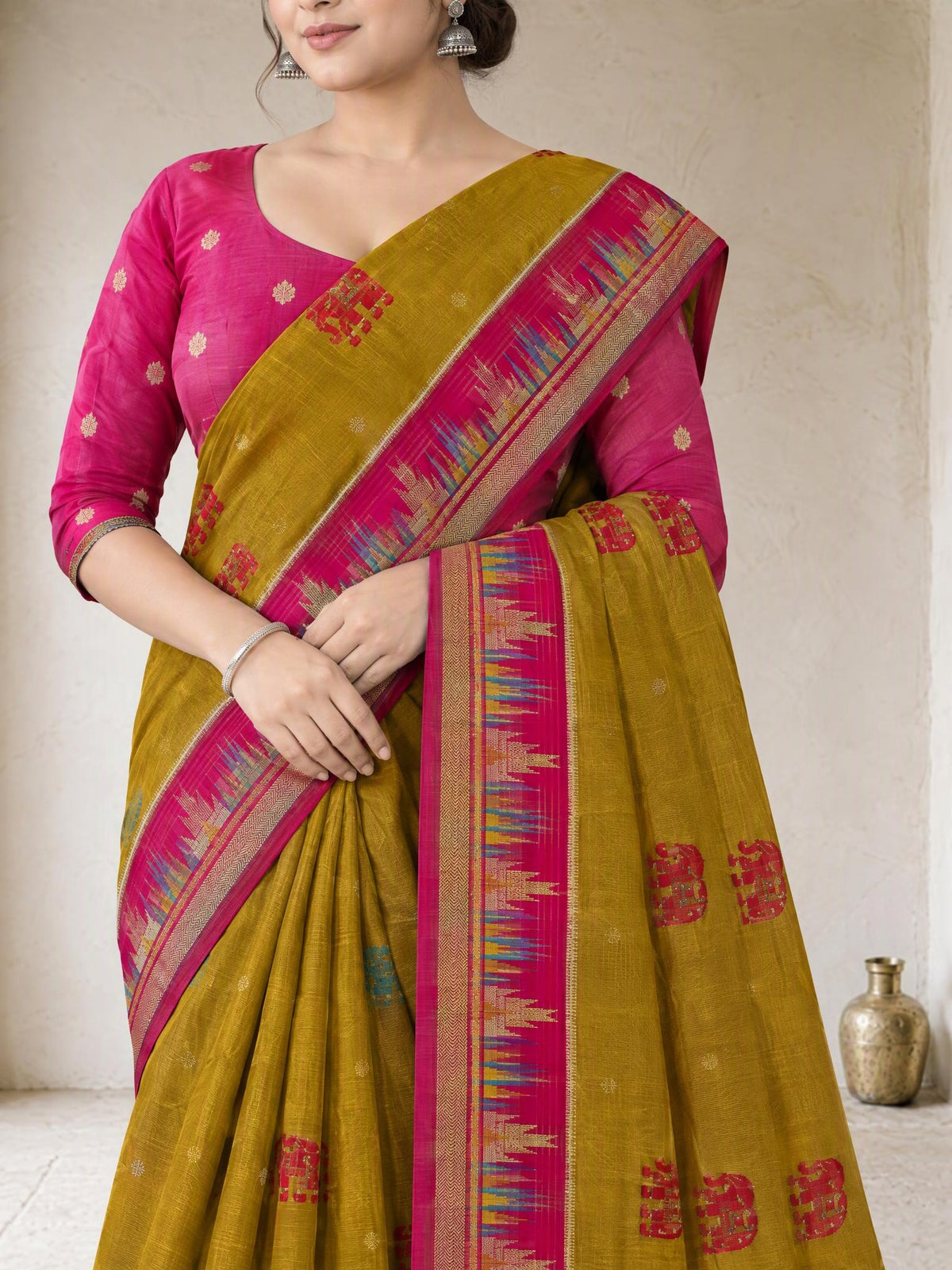 Pallu close-up [sku:KN-99018]