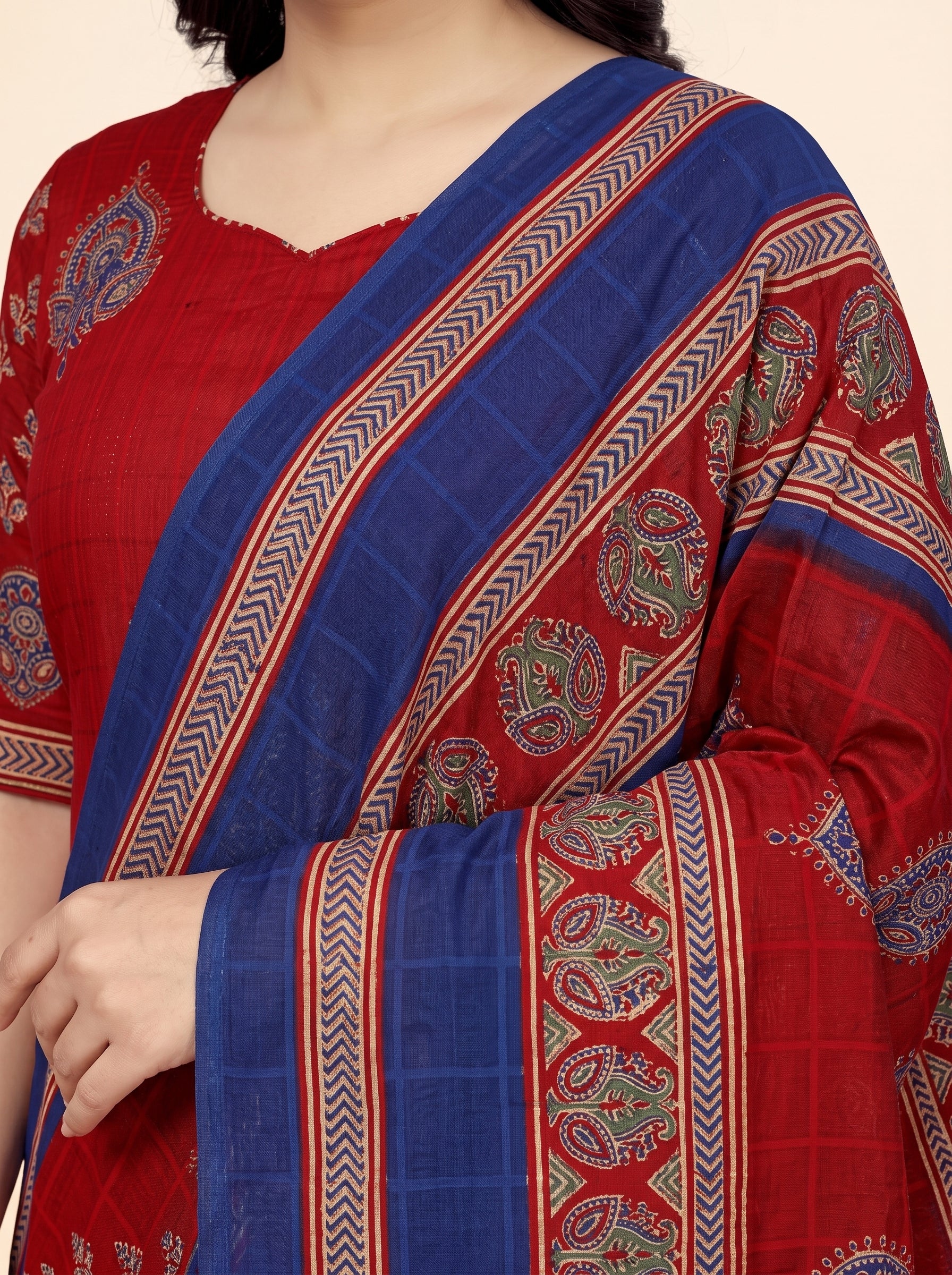 Pallu close-up [sku:1801]