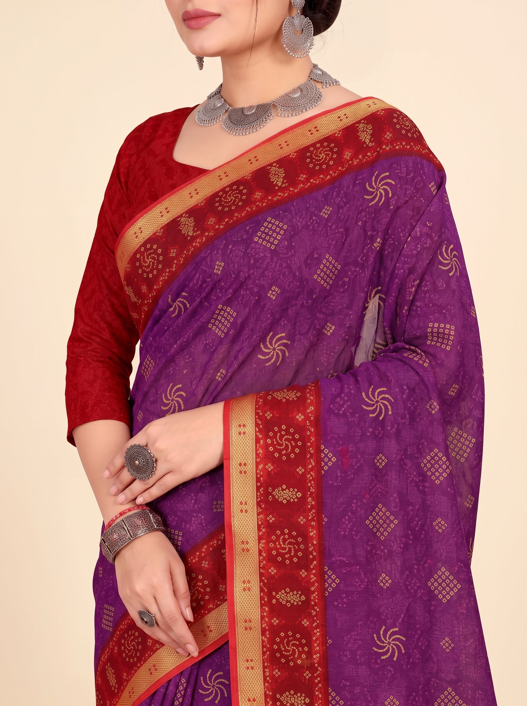 Shared pallu close-up [sku:KN-65593]