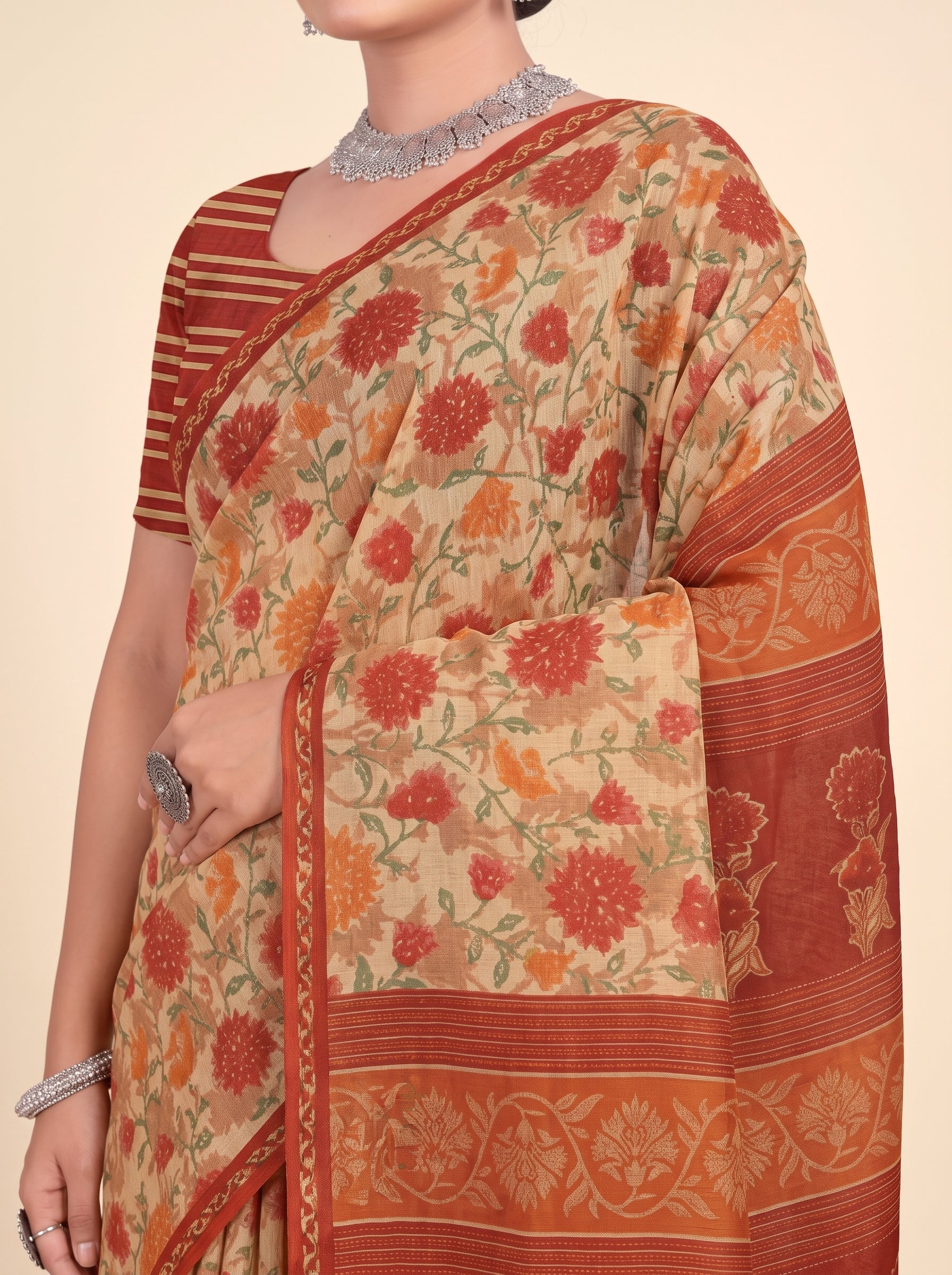 Pallu close-up [sku:KN-68129]