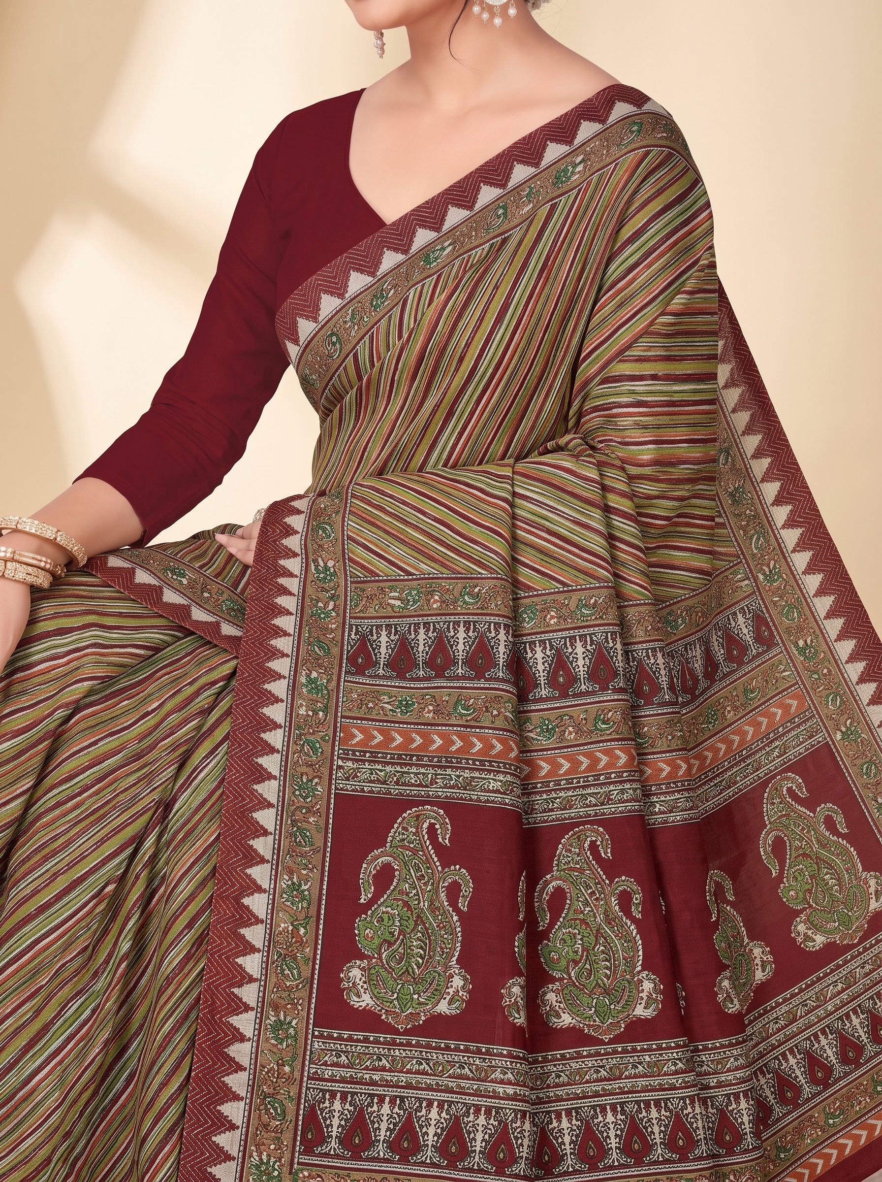 Pallu close-up [sku:KN-62976]