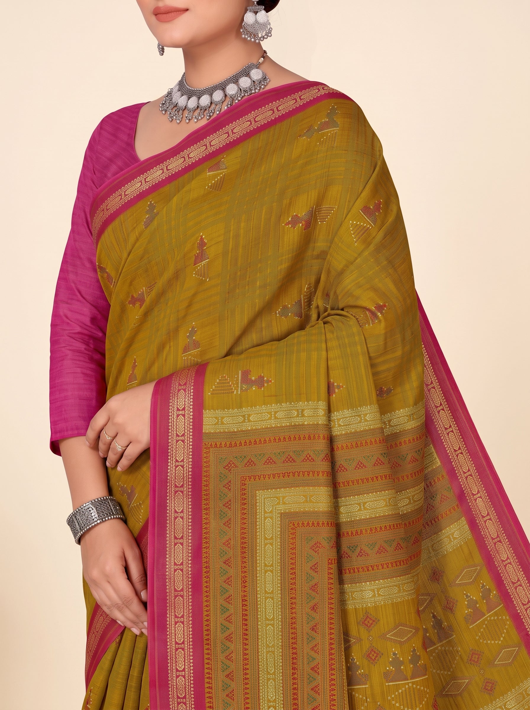 Shared pallu close-up [sku:KN-50654]