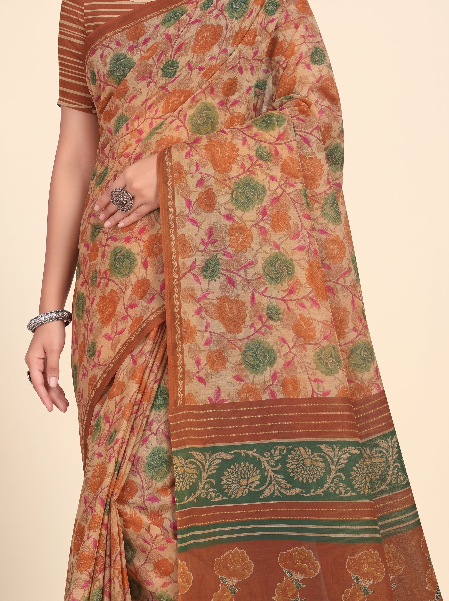 Shared pallu close-up [sku:KN-68132]