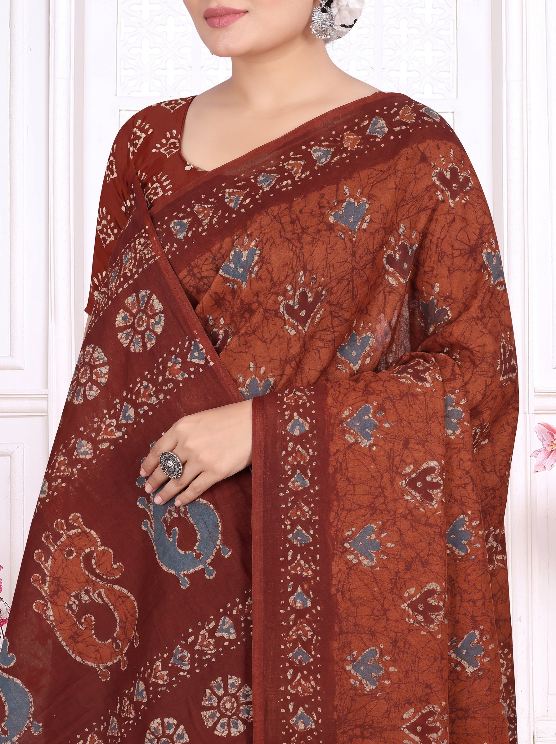 Shared pallu close-up [sku:KN-67526]