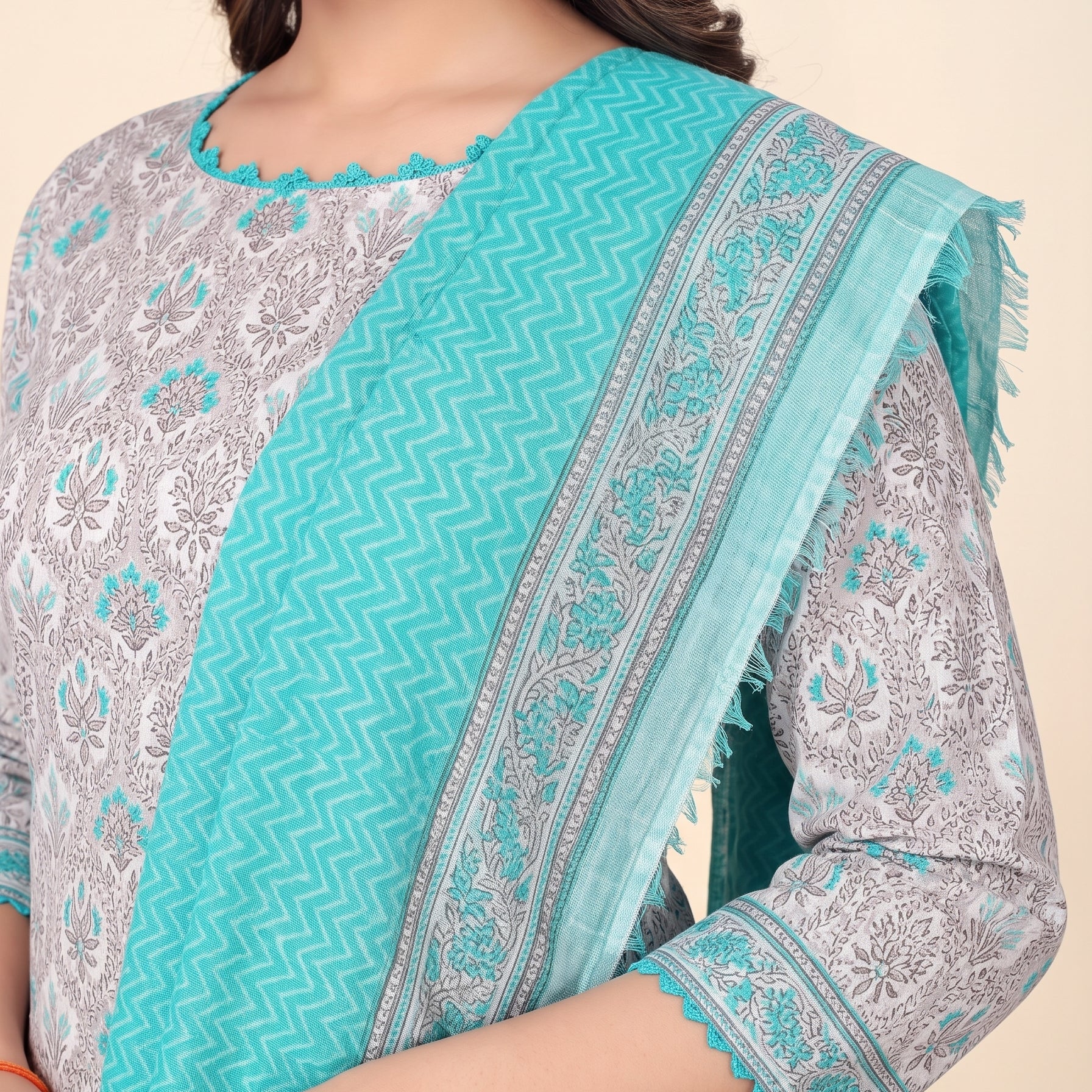 Pallu close-up [sku:KN-62676]