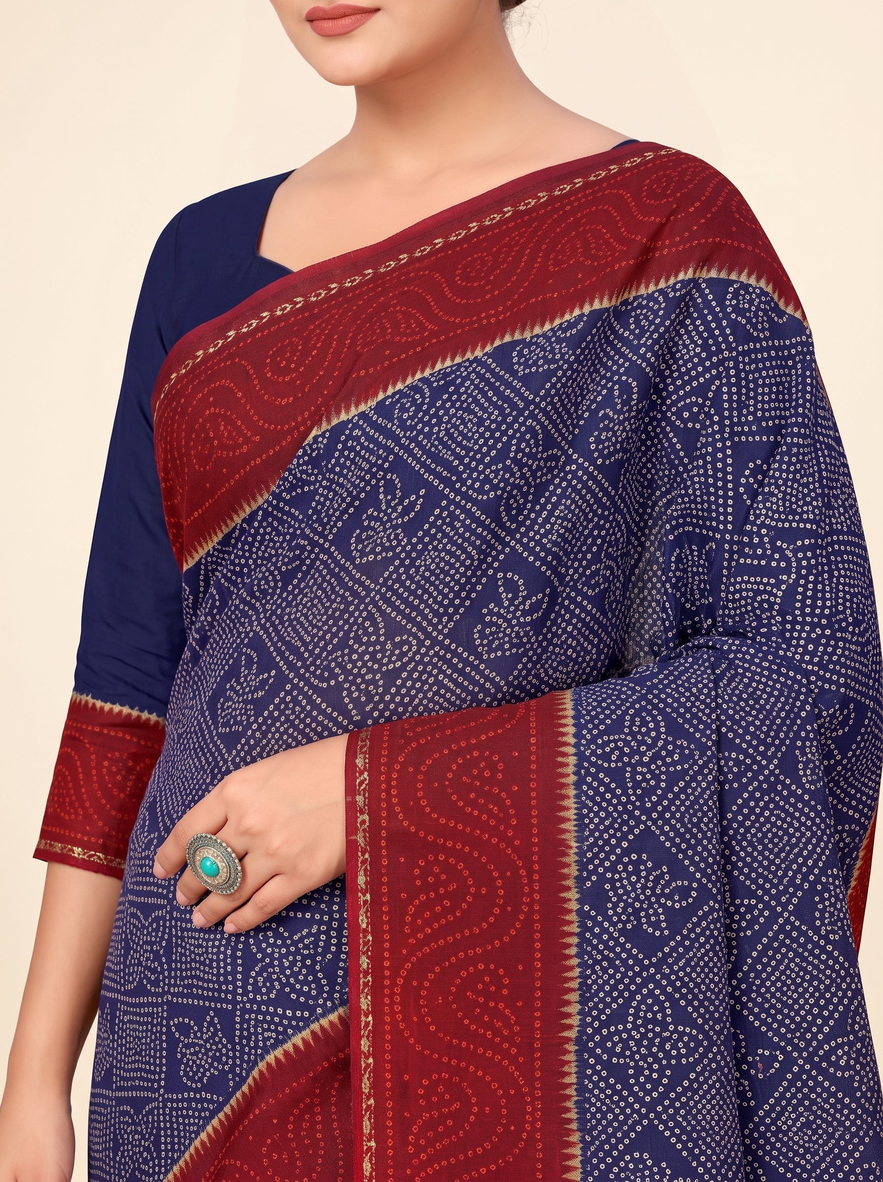 Shared pallu close-up [sku:KN-66796]