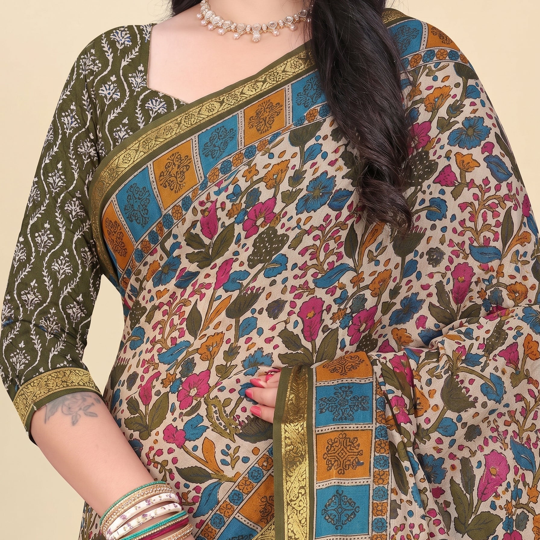 Shared pallu close-up [sku:JA 14300]