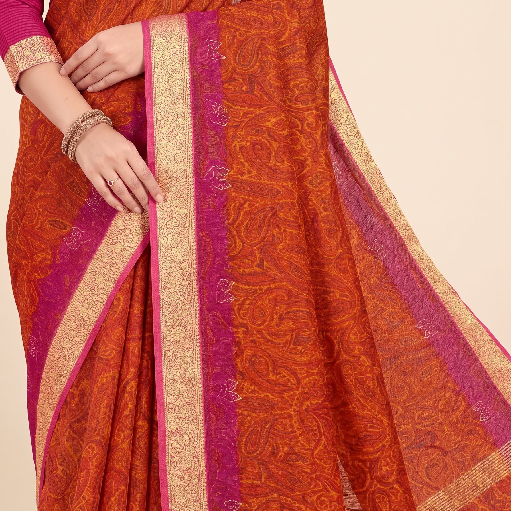 Pallu close-up [sku:KN-19689]