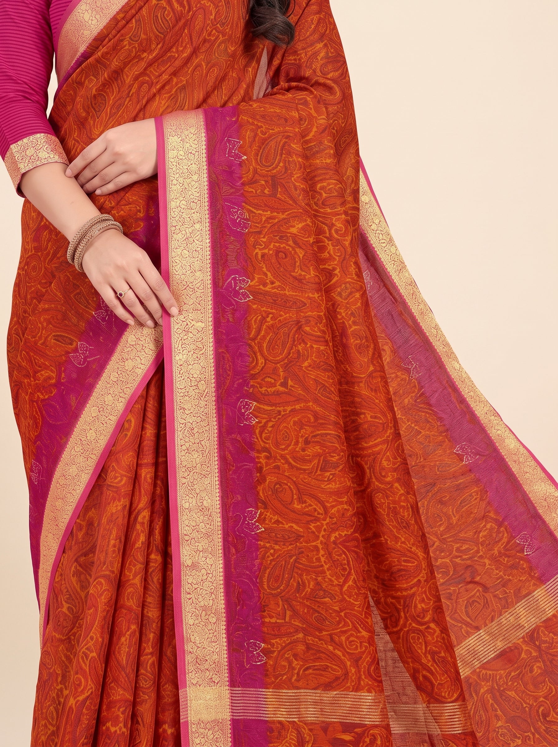 Pallu close-up [sku:KN-19689]