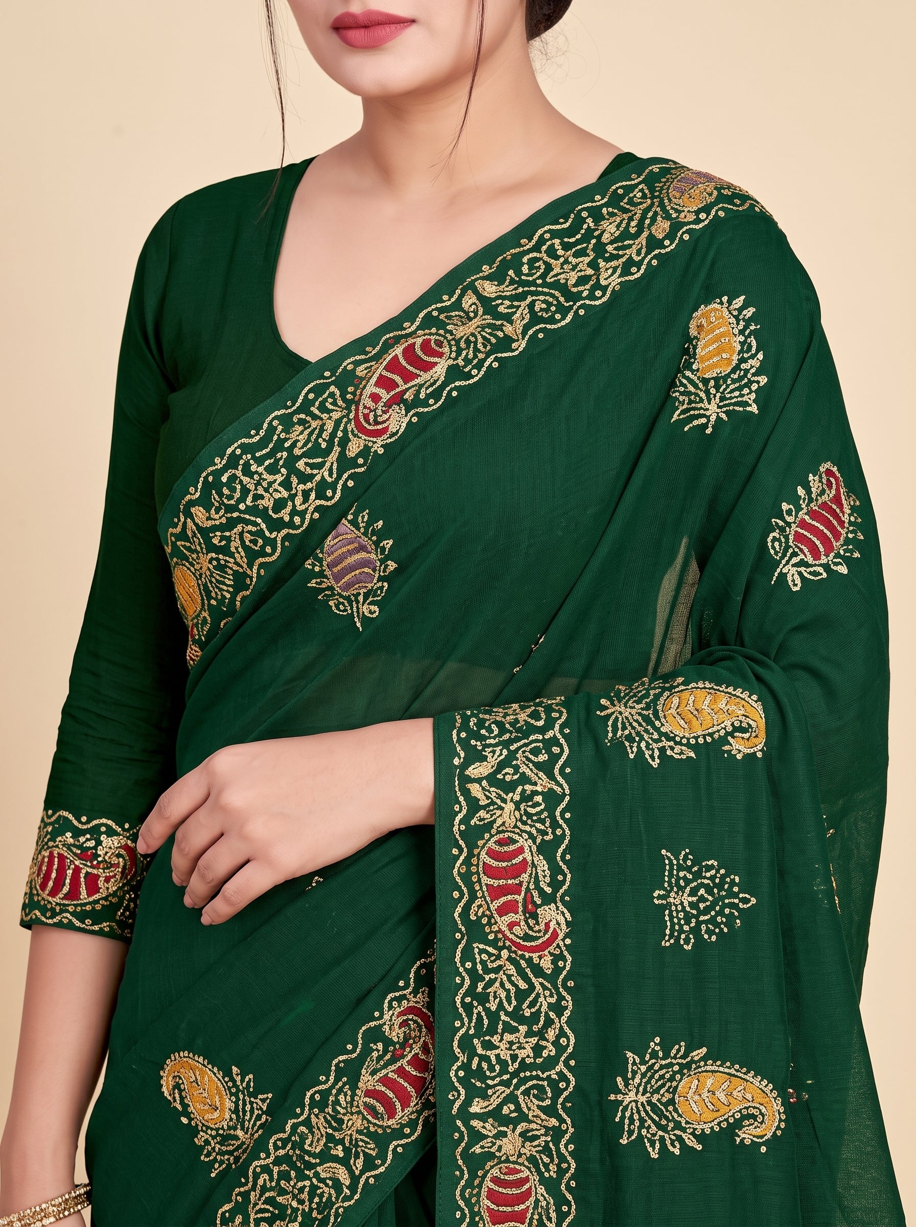Shared pallu close-up [sku:KN-68705]