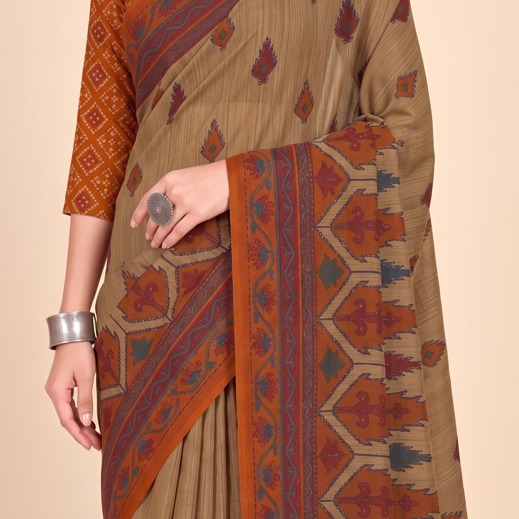 Pallu close-up [sku:KN-67476]