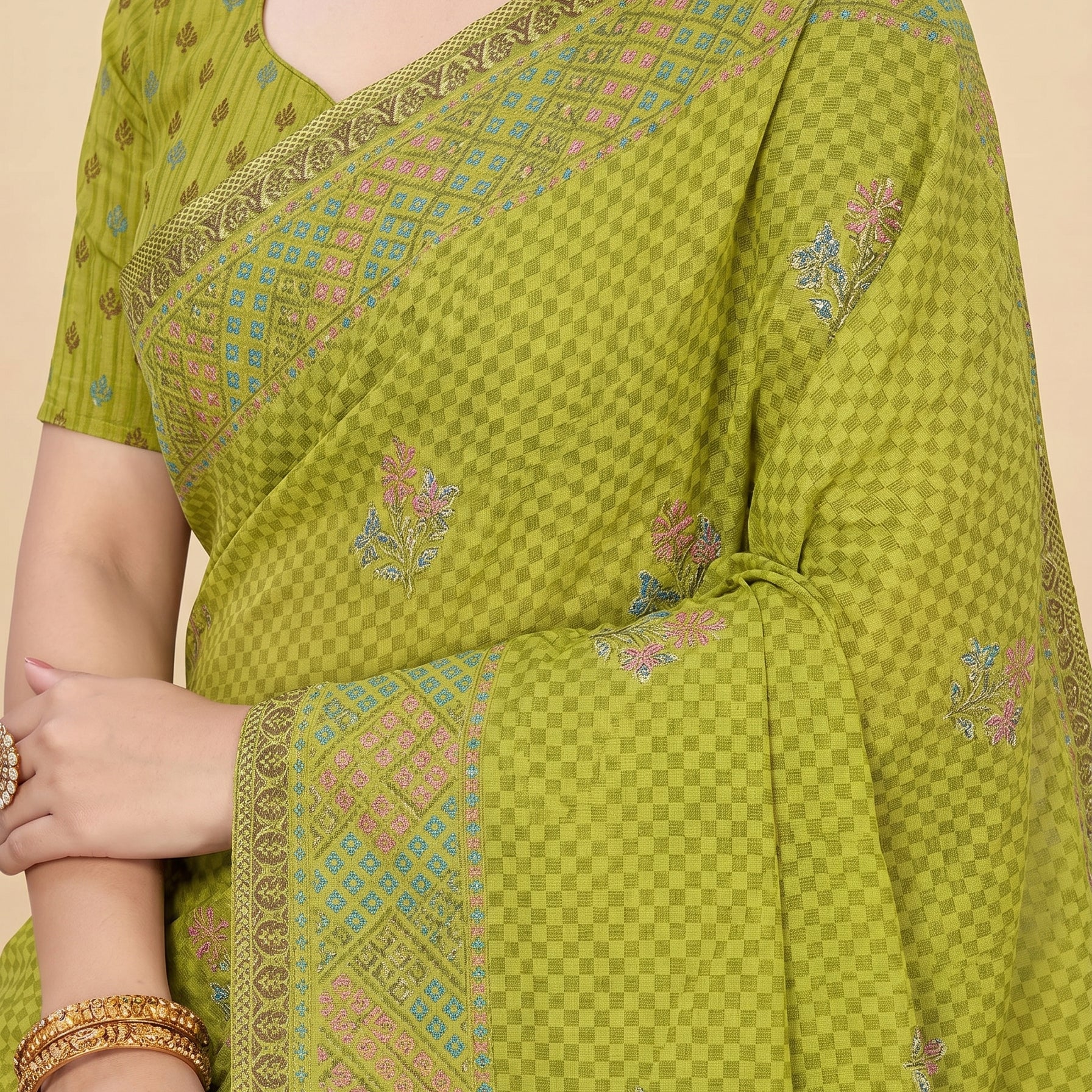 Shared pallu close-up [sku:BV-18641]