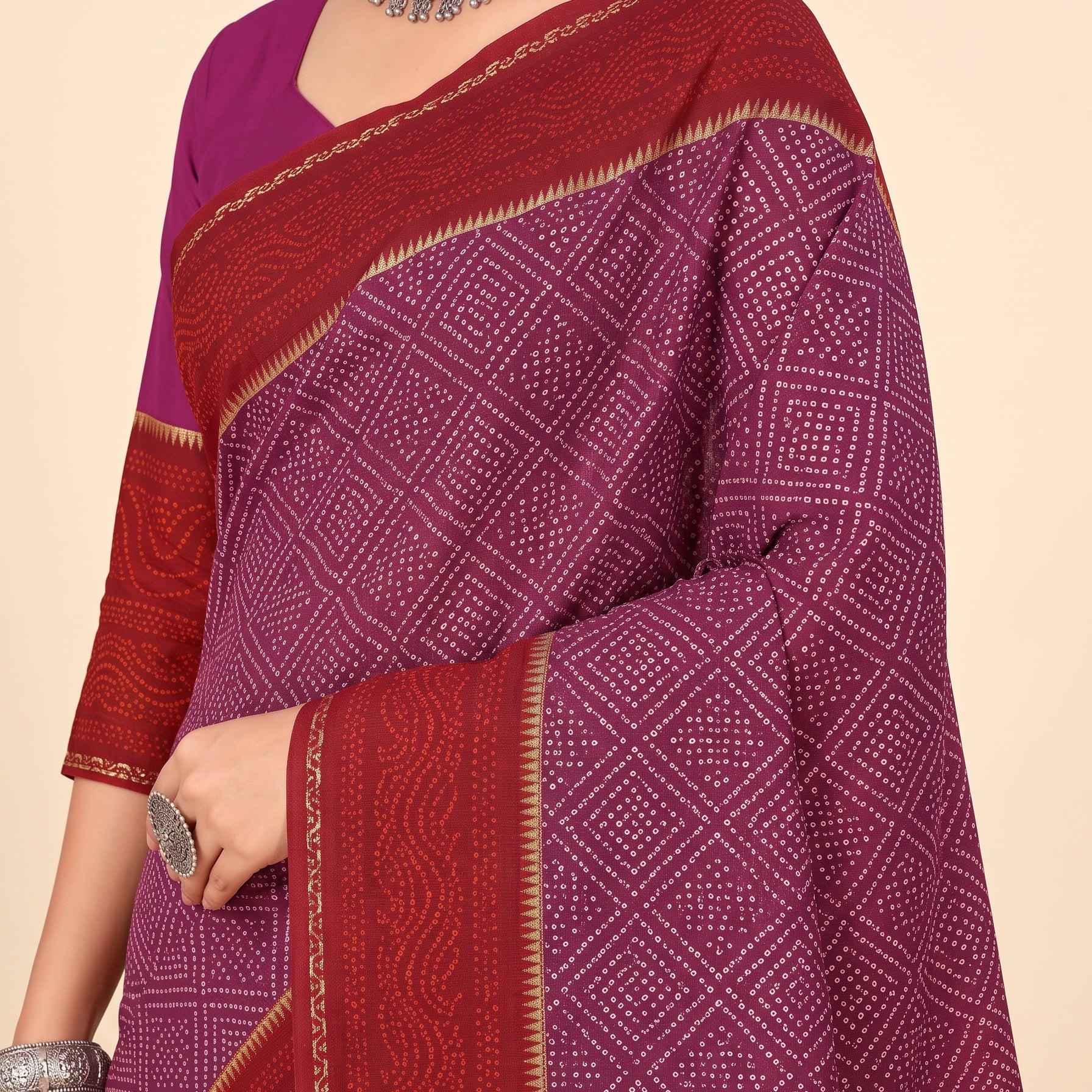 Shared pallu close-up [sku:KN-66799]