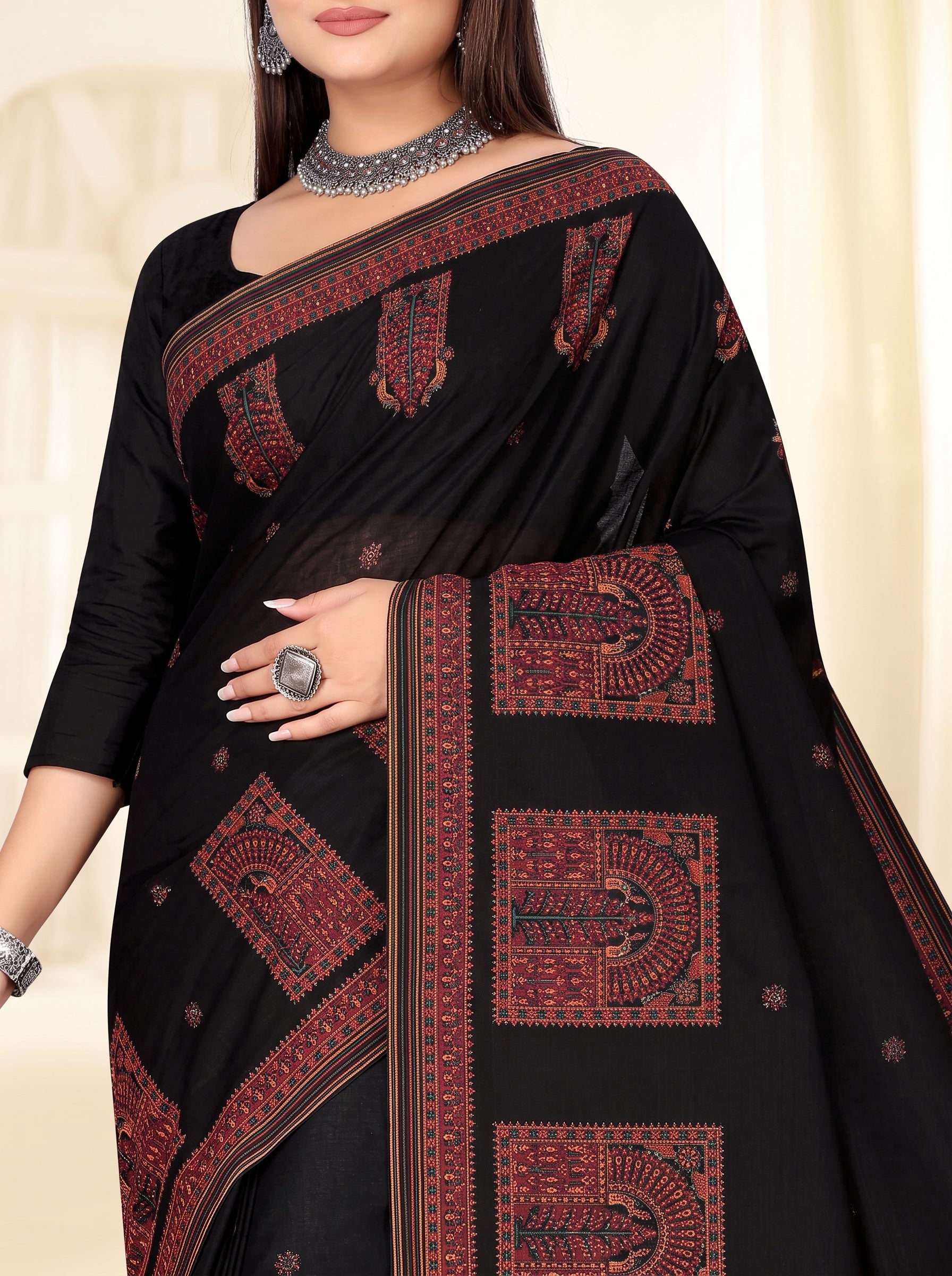 Pallu close-up [sku:KN-50776]