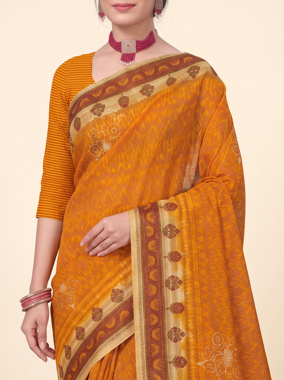 Shared pallu close-up [sku:KN-8052]