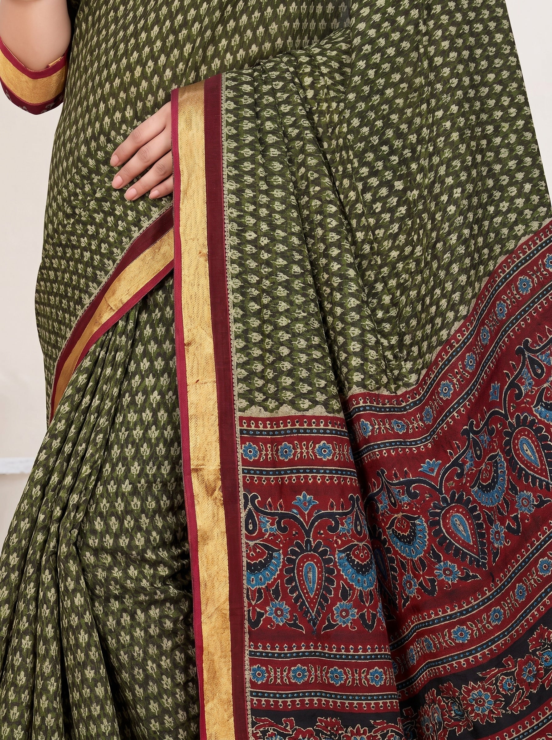 Pallu close-up
