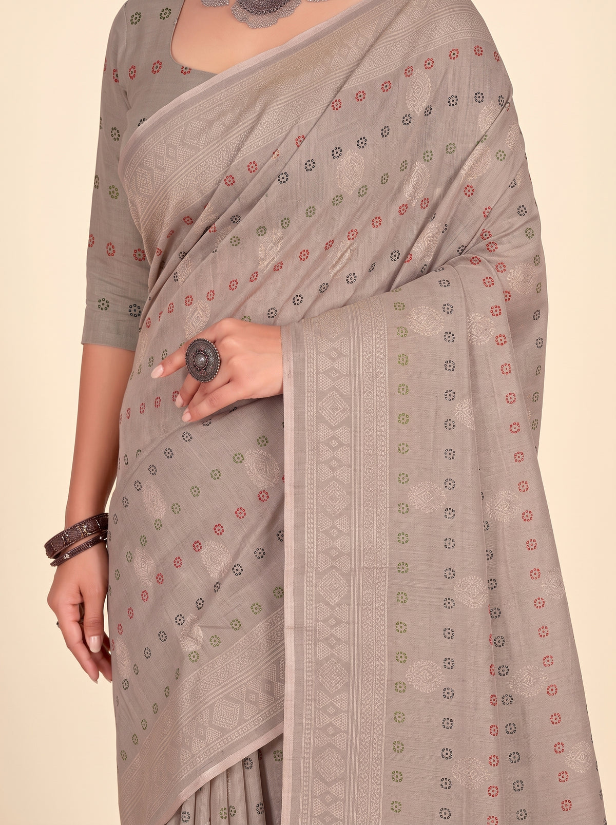 Pallu close-up [sku:KN-65656]