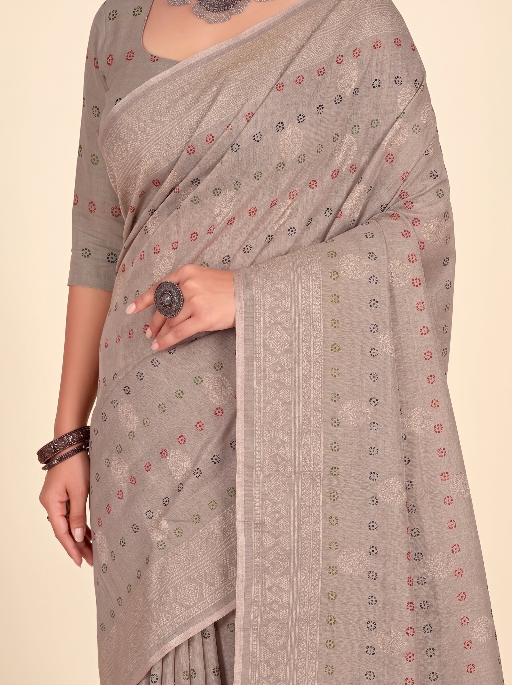 Pallu close-up [sku:KN-65656]
