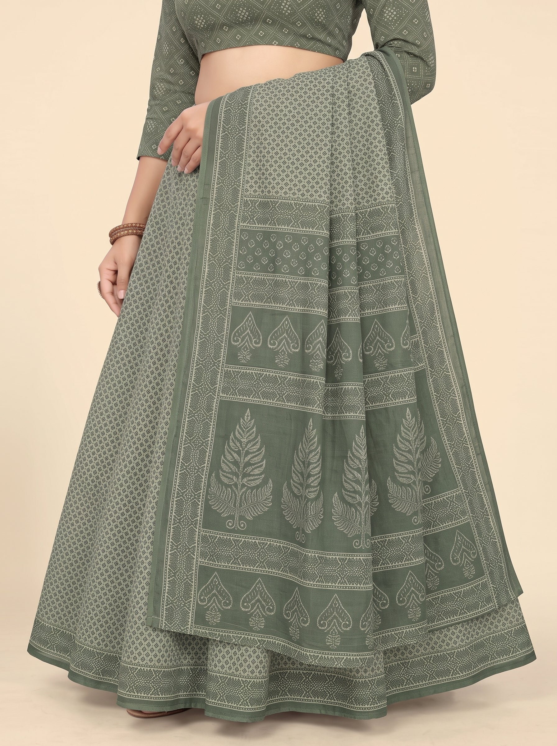Pallu close-up [sku:KN-9880]