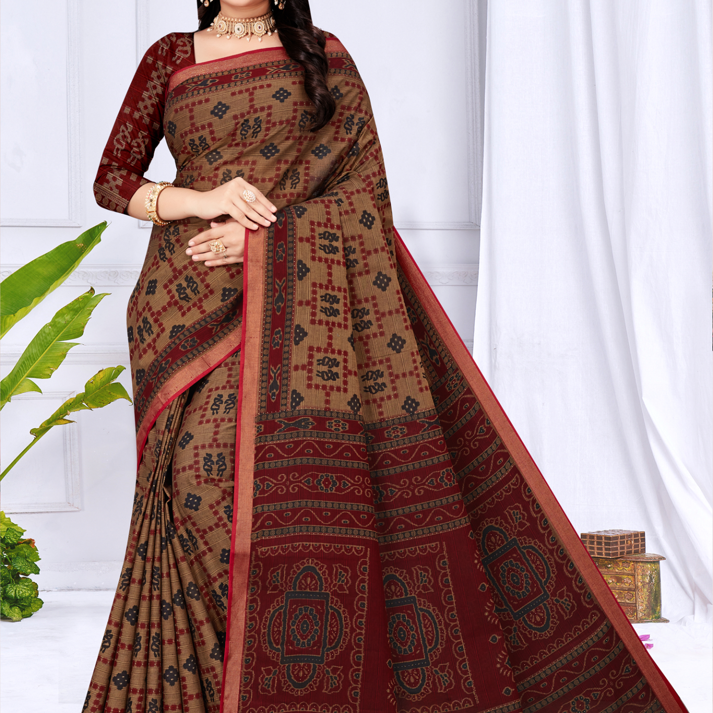 Brown & Maroon muslin saree